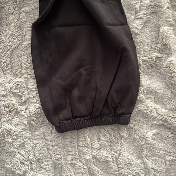 O’Neill women’s black pants - Picture 4 of 6